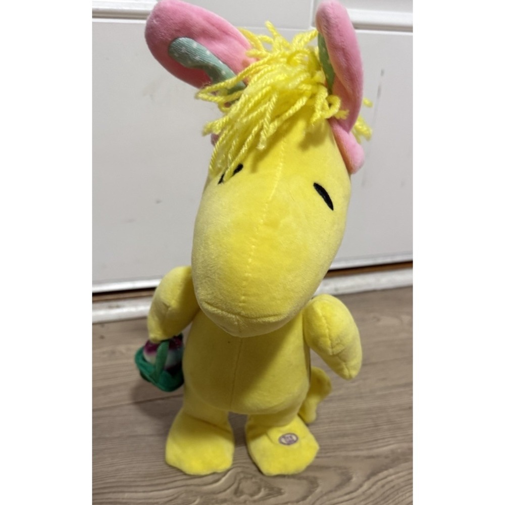 Peanuts‎ animated, musical Woodstock 2025 Works Easter Seasonal